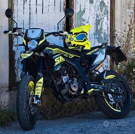 Motard Mondial SMX 125 - prezzo promo 2550