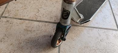 monopattino Freestyle