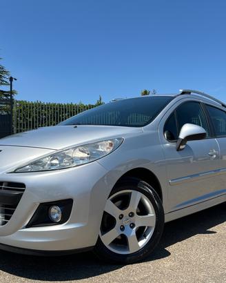Peugeot 207 1.6 8V HDi 93CV SW Allure - 2011