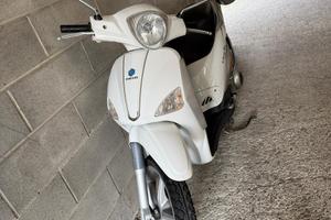 Piaggio liberty 125