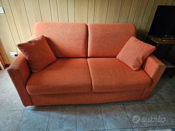 Divano due posti