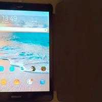 Galaxy Tab A Wi-fi 32GB SM-P550 con  S-PEN 
