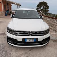 Volkswagen tiguan r line