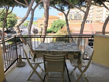 Appartamento Follonica 200 m dal mare. Luglio 2026