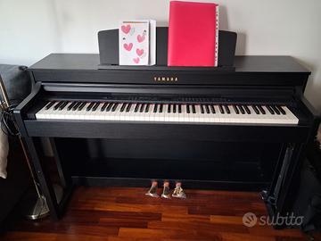 Yamaha clp 440 Come nuovo.