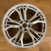 Cerchio singolo posteriore Audi R8 11x19 originale