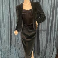 -Tailleur nero velluto