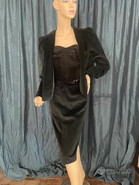-Tailleur nero velluto