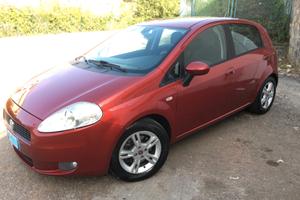 FIAT Grande Punto 1.3 Diesel 90 CV 6 marce Emotion