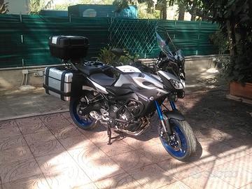 Yamaha Tracer 900 “blu race”