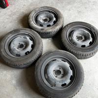 Gomme con cerchi in ferro