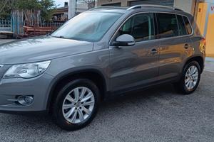 Volkswagen Tiguan 2.0 TDI DPF 4MOTION Sport & Styl