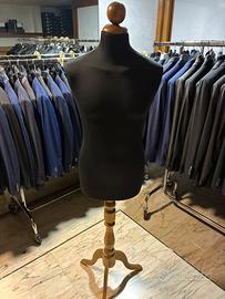 Manichino uomo a Salerno