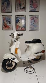 Vespa giostra anni 80