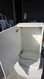 mobiletto bagno bianco