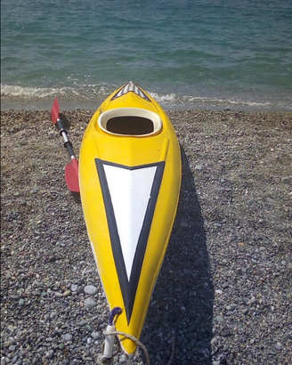 Canoa monoposto i vetro  resina