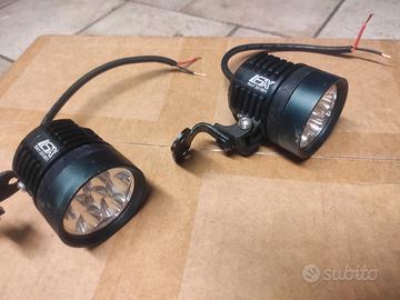 Faretti fari luci supplementari  12V moto