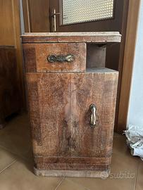 Comodini anni 40