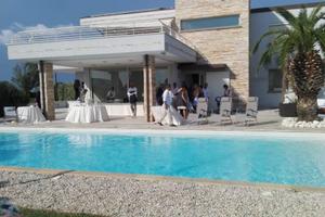 Villa di 250 m² con più di 5 locali e box auto a C