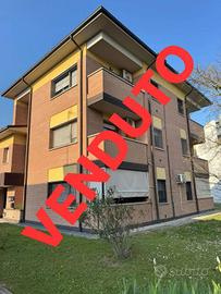 Appartamento di 60 m² con 2 locali e box auto a Ma