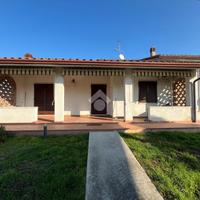 PORZIONE DI BIFAMILIARE A CASTELBELFORTE