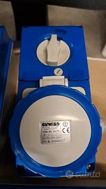 Presa Industriale InterbloccataGEWISS GW66337N 32A