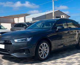 Audi A4 Avant Business 2.0 TDI 190CV s-tronic 40