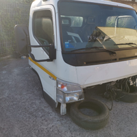 Mitsubishi fuso canter ricambi usatiCABINA COMPLET