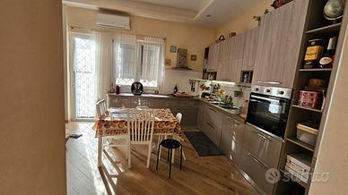 cucina tortora e legno olmo 7 m totali 