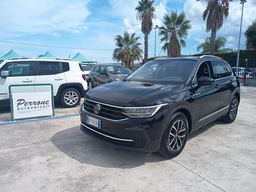 Volkswagen Tiguan 2.0 TDI 150 CV SCR DSG Life