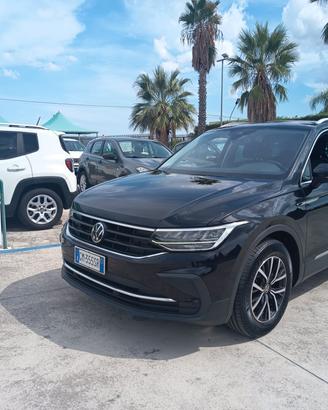 Volkswagen Tiguan 2.0 TDI 150 CV SCR DSG Life