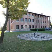 3 LOCALI A MARANELLO