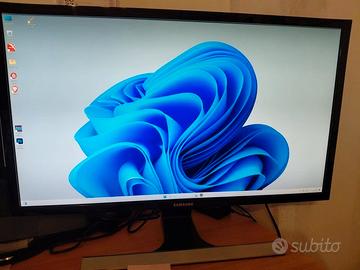 PC fisso DELL con monitor 28