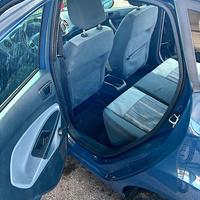 FORD Fiesta 4ª serie - 2010