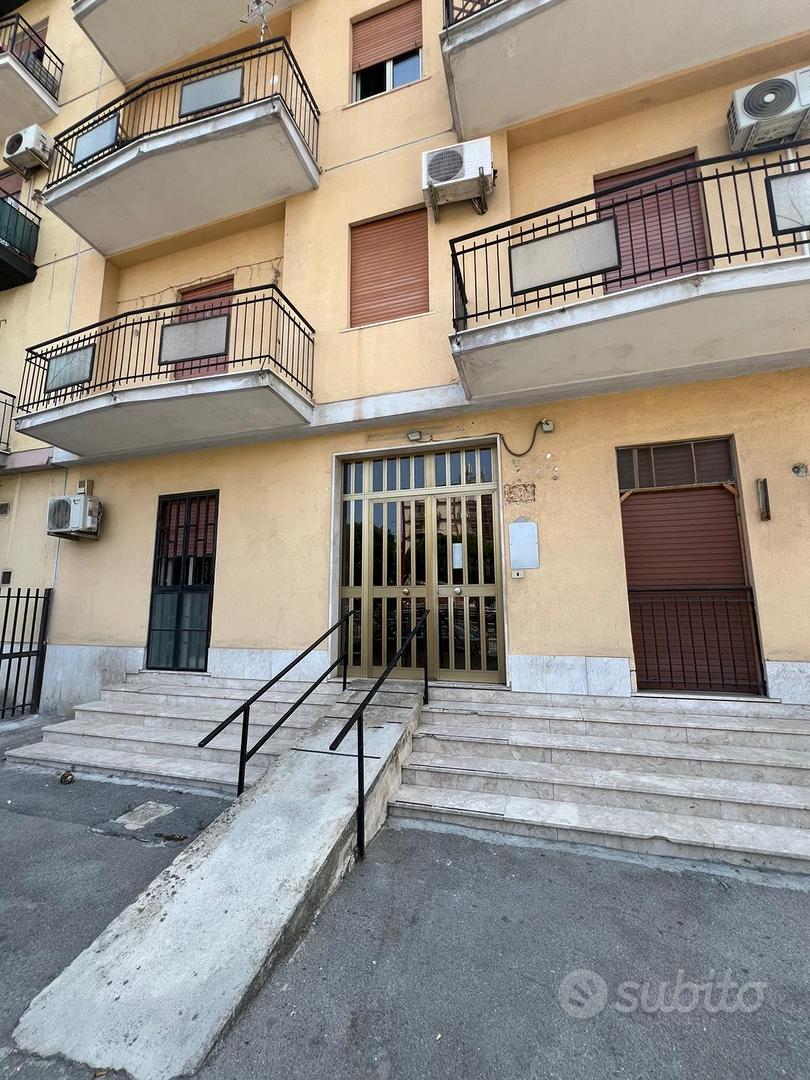 Apartment in Palermo, Quartiere Matteotti, VIII Circoscrizione - Vista 2