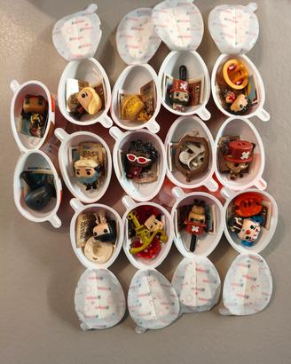 Set one piece Kinder Joy 14 Funko diversi