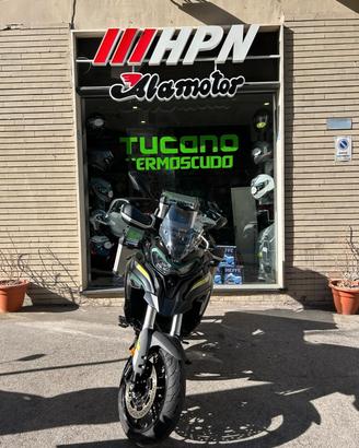 Benelli TRK 702 STRADALE