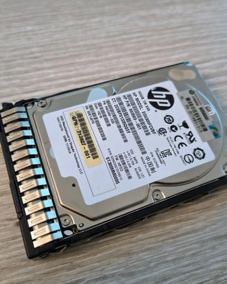 Hard disk per server 300 GB 2.5" SAS 10000 RPM HP