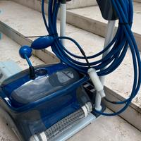 Robot piacina Dolphin DIVER PRO 120