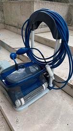 Robot piacina Dolphin DIVER PRO 120