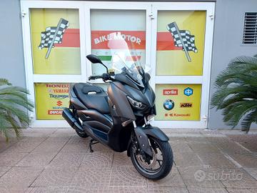 Yamaha X-Max 300