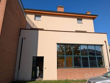 Appartamento di 270 m² con più di 5 locali a Sant'
