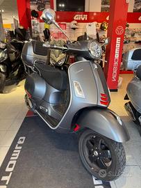 Vespa GTS 300 hpe Super Sport - 2019