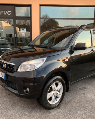 Daihatsu Terios 1.5 benz. 4WD Neopat.