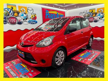 Toyota Aygo 1.0 68cv Connect - 2013