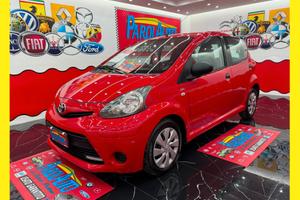 Toyota Aygo 1.0 68cv Connect - 2013