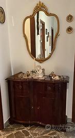 Mobile Antico Antiquariato