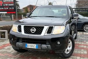 Nissan Navara 2.5 dCi 190CV 4 porte Double 4X4