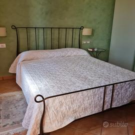 Letto matrimoniale in ferro battuto