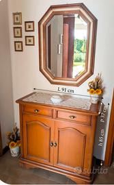 credenza e speccchio